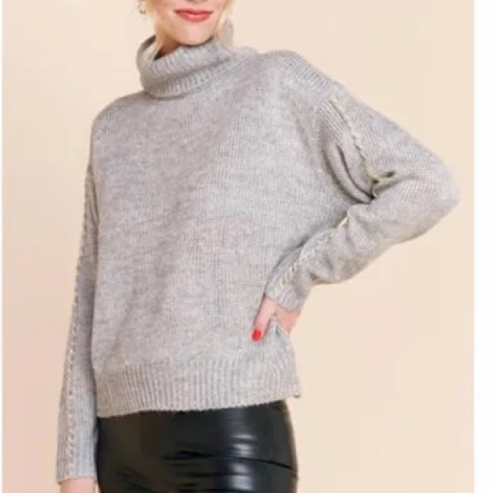 Dee Elly Grey Woven Turtleneck Sweater with Gold Metallic Detail Size XS